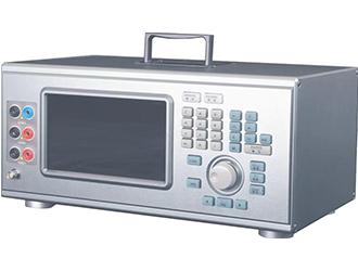 輕便式多功能校準源ZW3110